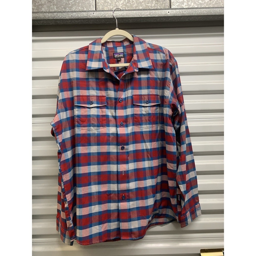 Patagonia Mens Cotton Blend Button Up Plaid Red Blue Large 51884
